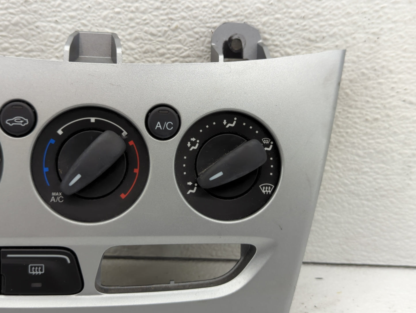 2013-2014 Ford Focus Climate Control Module Temperature AC/Heater Replacement P/N:CM5T-19980-AE CM5T-19980-AF Fits Fits 2013