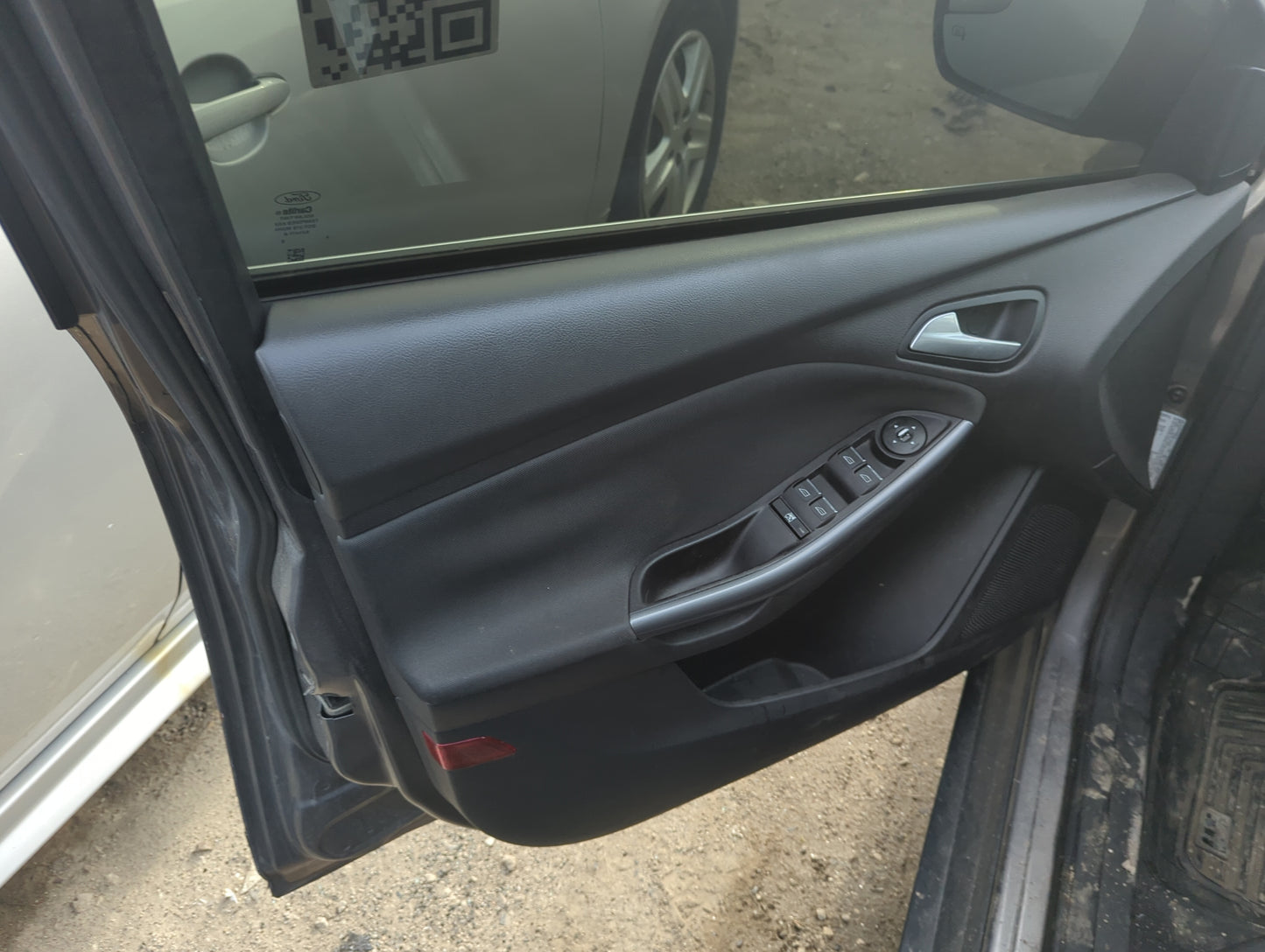 2013 Ford Focus Front Left Driver Interior Door Panel Trim - Oemusedautoparts1.com