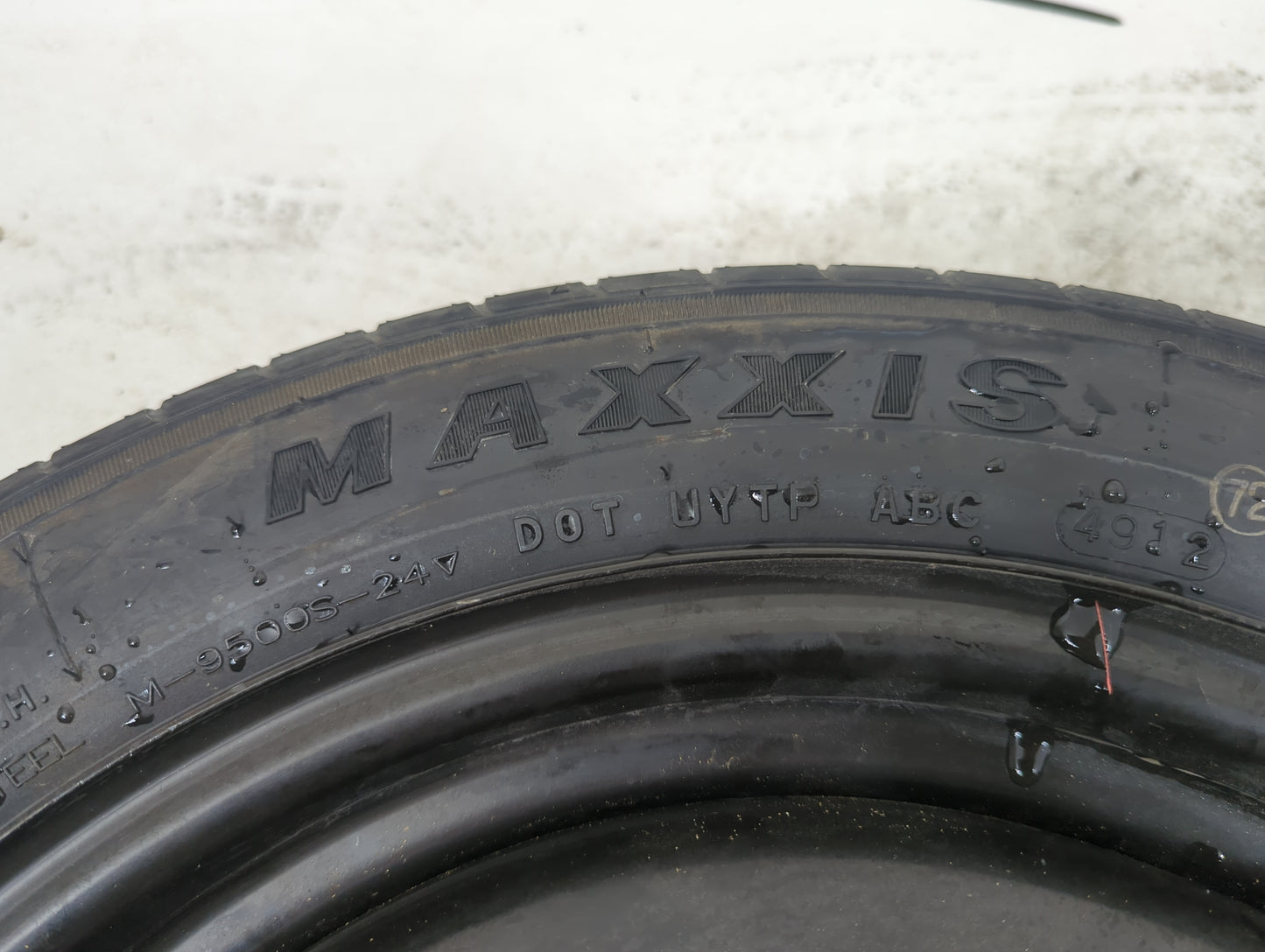 2012-2018 Ford Focus Spare Donut Tire Wheel Rim Oem 5037182 - Oemusedautoparts1.com