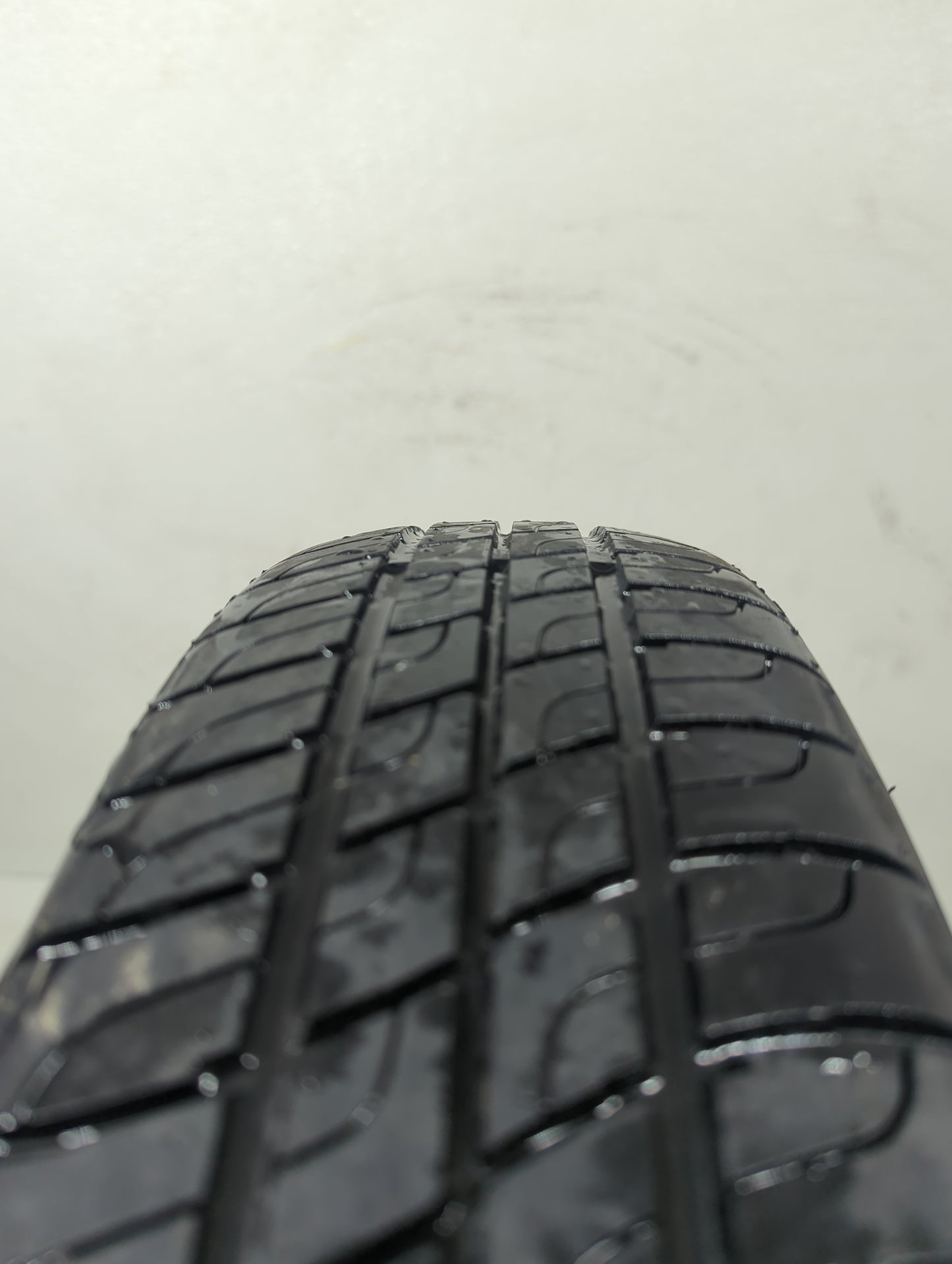 2012-2018 Ford Focus Spare Donut Tire Wheel Rim Oem 5037196 - Oemusedautoparts1.com