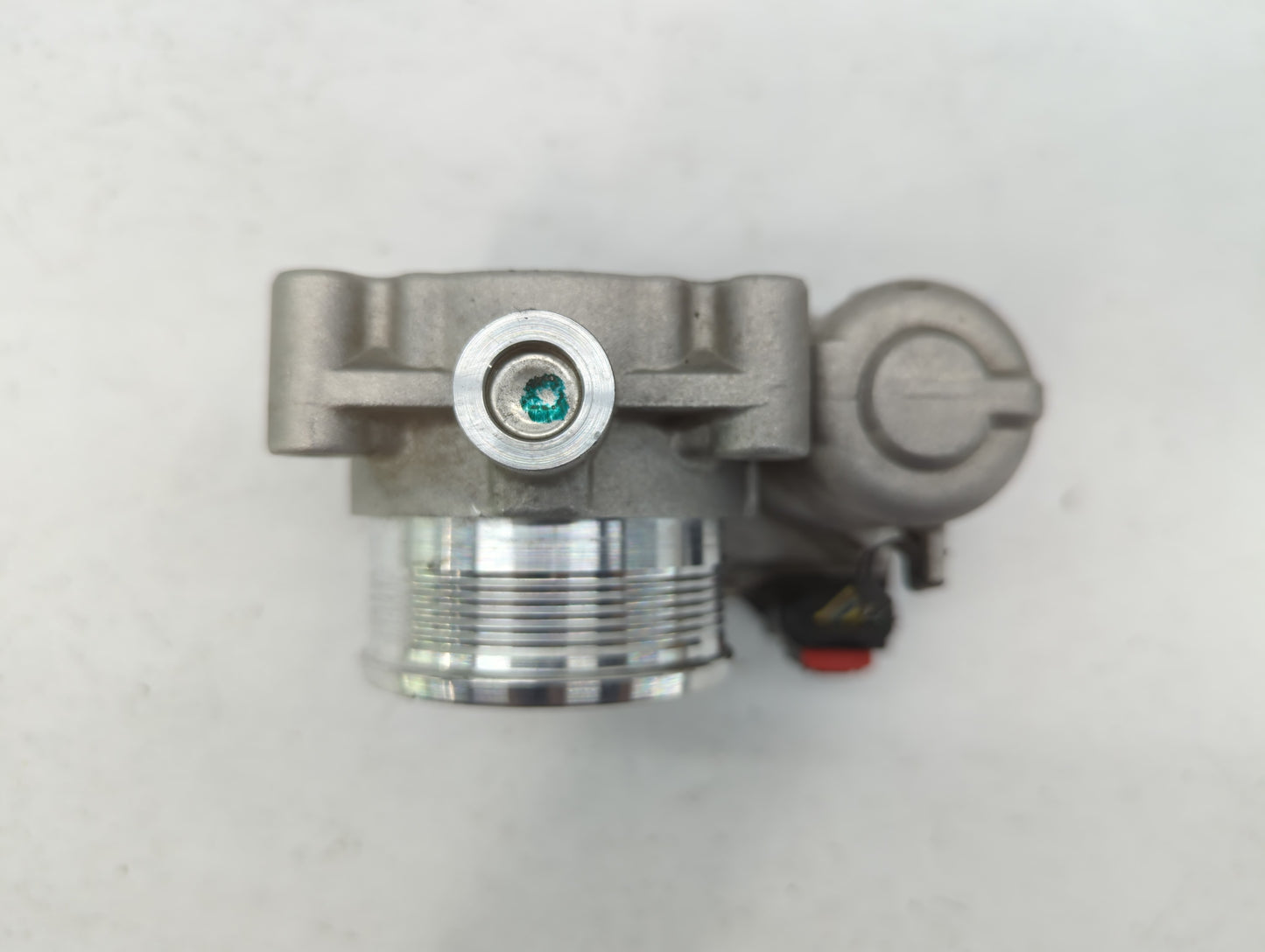 2012-2013 Ford Focus Throttle Body P/N:CM5E-9F991-AD Fits Fits 2012 2013 2014 2015 2016 2017 OEM Used Auto Parts - Oemusedau