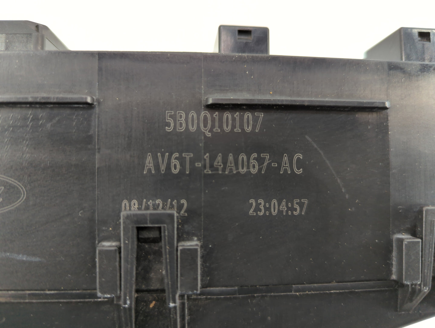 2012-2014 Ford Focus Fusebox Fuse Box Panel Relay Module P/N:AV6T-14A067-AC Fits Fits 2012 2013 2014 OEM Used Auto Parts - O