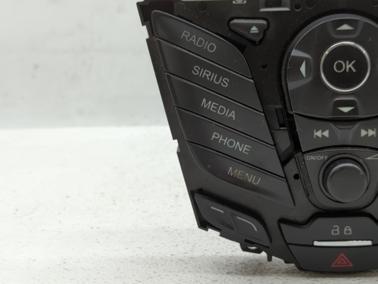 2013-2014 Ford Focus Radio Control Panel - Oemusedautoparts1.com