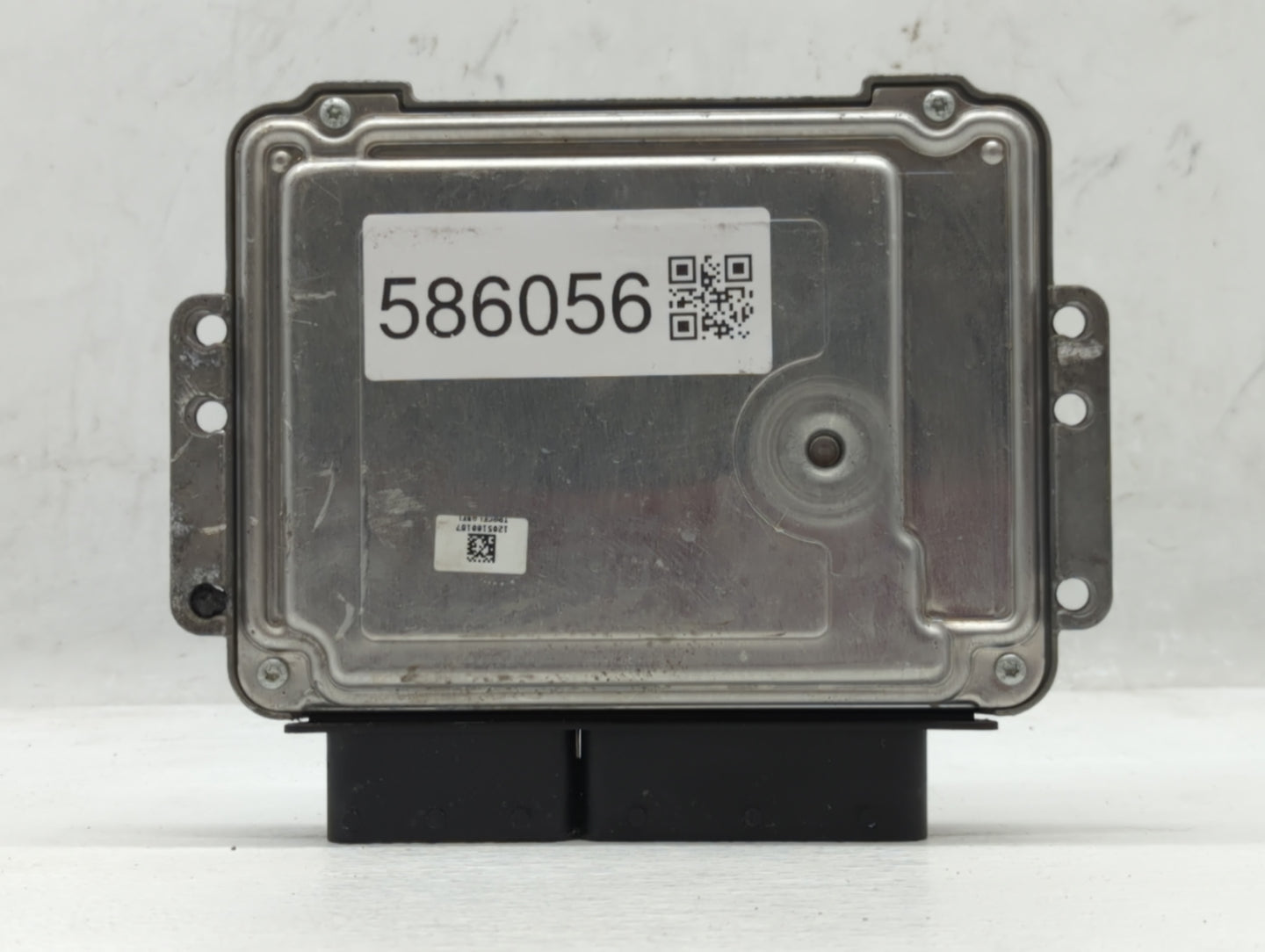 2013-2018 Ford Focus PCM Engine Control Computer ECU ECM PCU OEM P/N:FM5A12A650AGA FM5A-12A650-ADB Fits OEM Used Auto Parts 