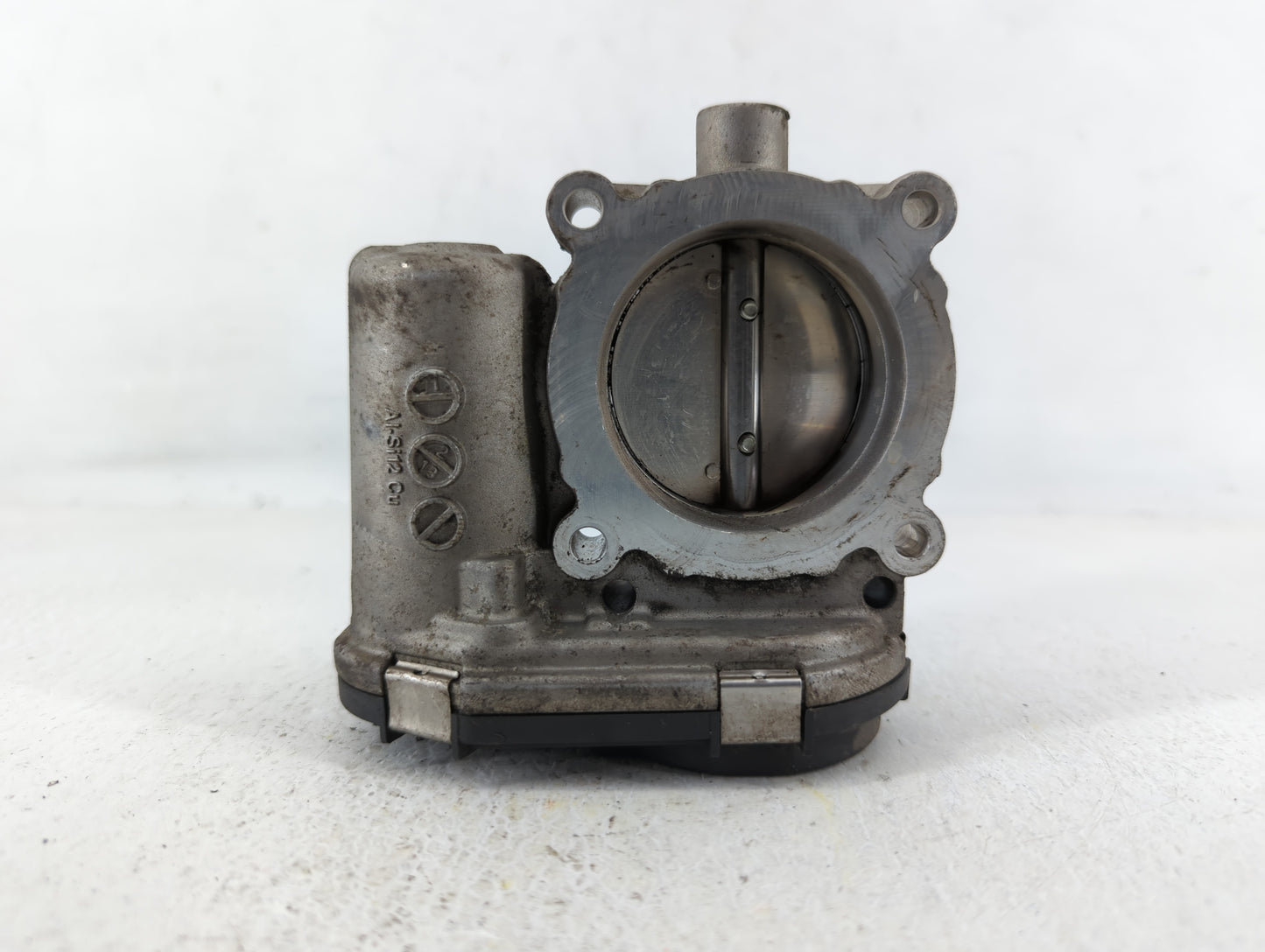 2012-2013 Ford Focus Throttle Body P/N:CM5E 9F991 AD Fits Fits 2012 2013 2014 2015 2016 2017 OEM Used Auto Parts - Oemusedau