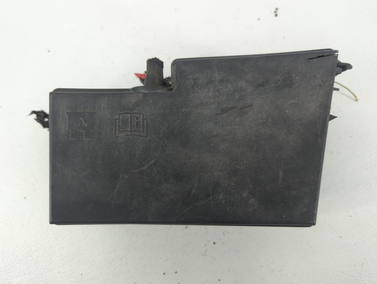 2012-2014 Ford Focus Fusebox Fuse Box Panel Relay Module P/N:AV6T-14A067-AC Fits Fits 2012 2013 2014 OEM Used Auto Parts - O