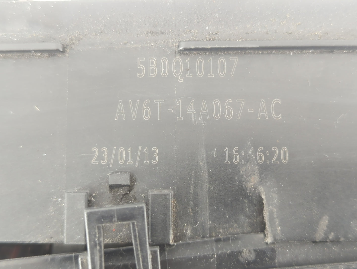 2012-2014 Ford Focus Fusebox Fuse Box Panel Relay Module P/N:AV6T-14A067-AC Fits Fits 2012 2013 2014 OEM Used Auto Parts - O
