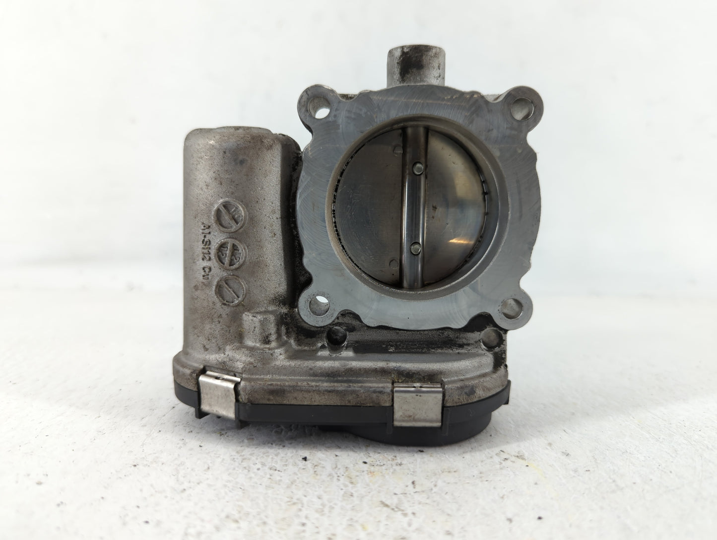 2012-2013 Ford Focus Throttle Body P/N:CM5E 9F991 AD Fits Fits 2012 2013 2014 2015 2016 2017 OEM Used Auto Parts - Oemusedau