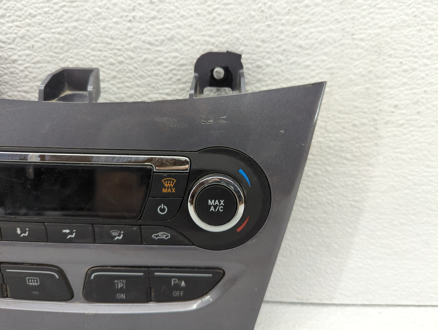 2012-2013 Ford Focus Am Fm Cd Player Radio Receiver - Oemusedautoparts1.com