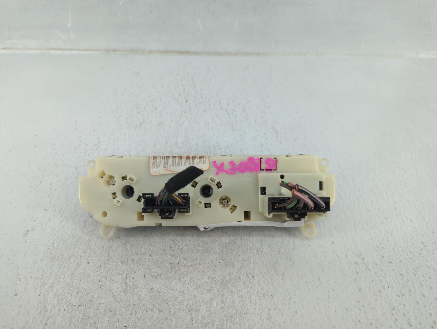 2013-2014 Ford Focus Climate Control Module Temperature AC/Heater Replacement P/N:CM5T-19980-AE Fits Fits 2013 2014 OEM Used