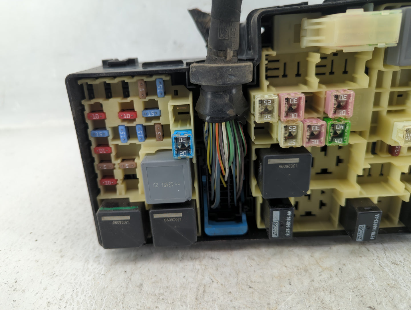 2012-2014 Ford Focus Fusebox Fuse Box Panel Relay Module P/N:AV6T-14A067-AC Fits Fits 2012 2013 2014 OEM Used Auto Parts - O