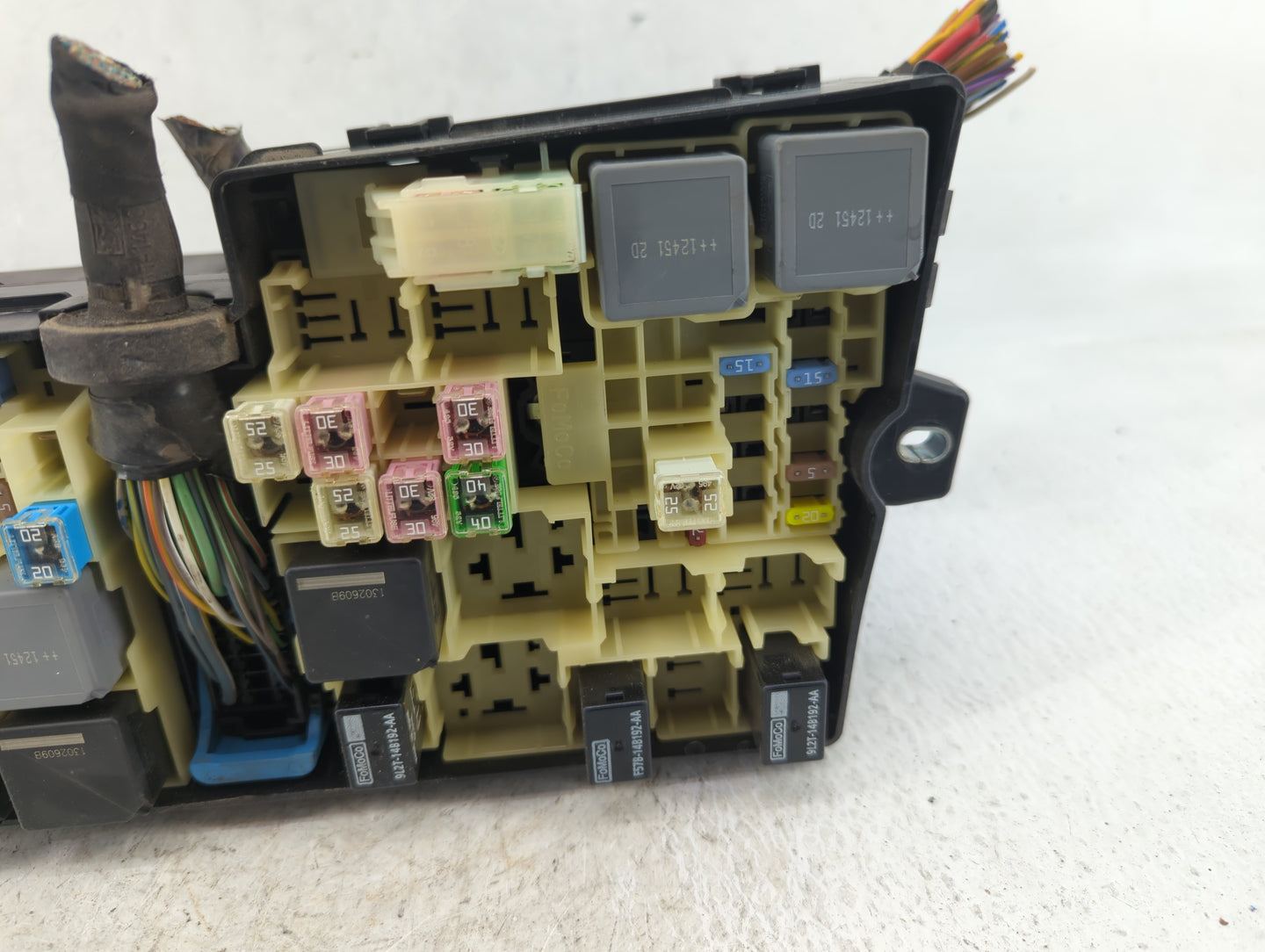 2012-2014 Ford Focus Fusebox Fuse Box Panel Relay Module P/N:AV6T-14A067-AC Fits Fits 2012 2013 2014 OEM Used Auto Parts - O