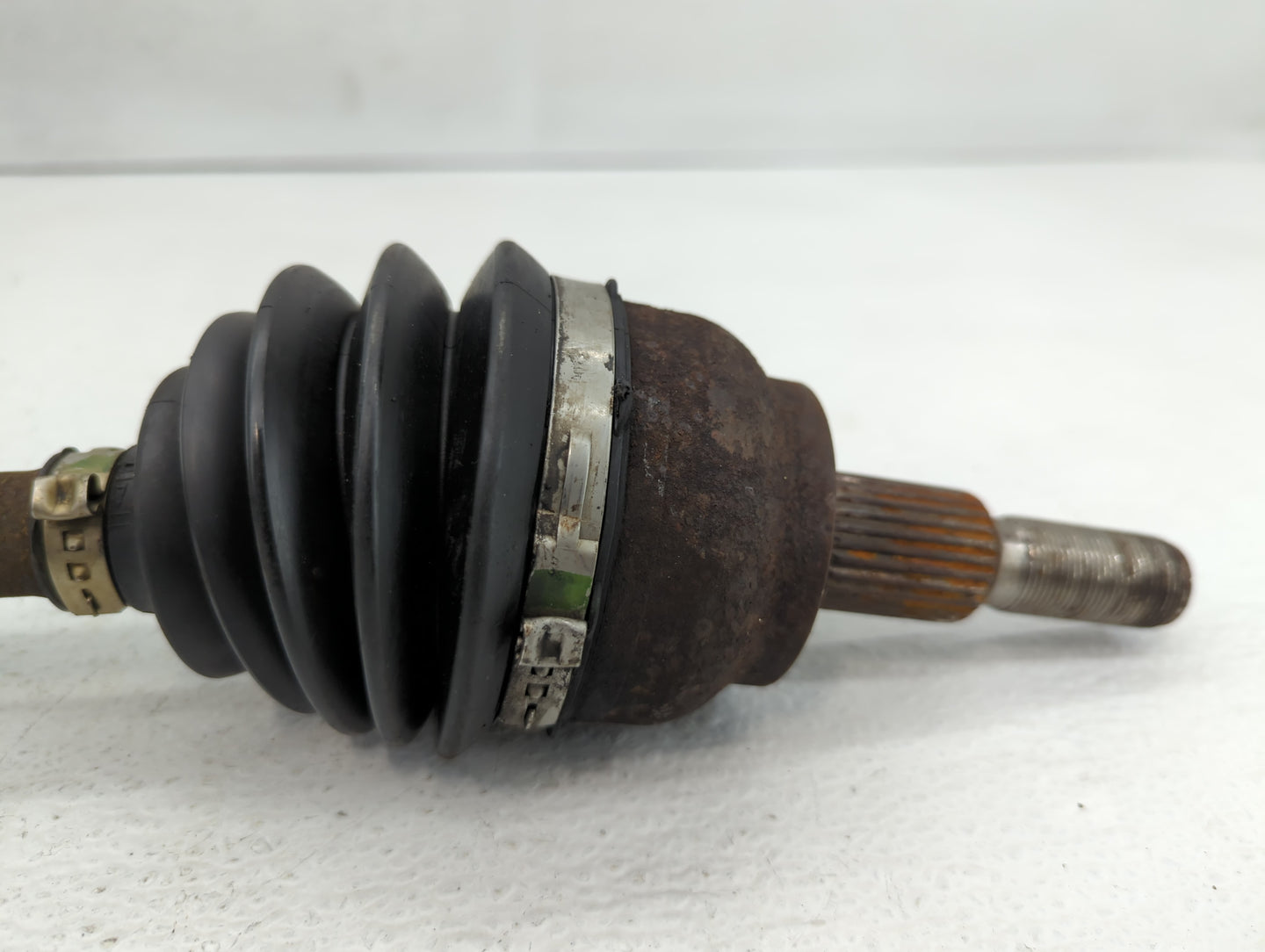 2012-2018 Ford Focus Axle Shaft Front Driver Cv C/v - Oemusedautoparts1.com