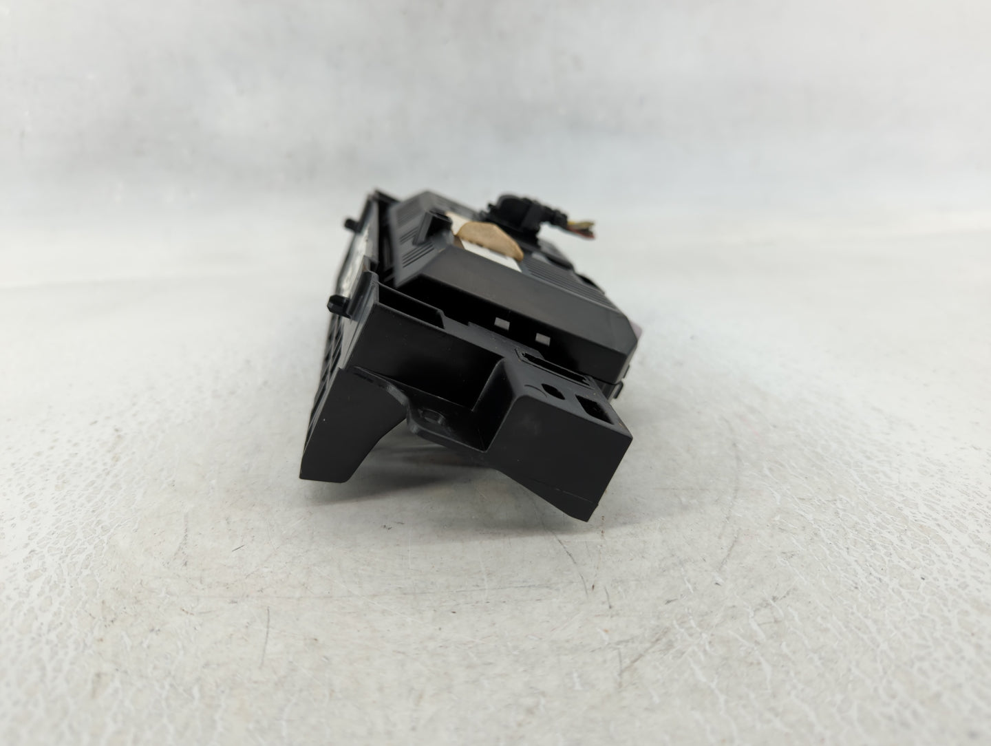 Ford Focus Am Fm Cd Player Radio Receiver - Oemusedautoparts1.com