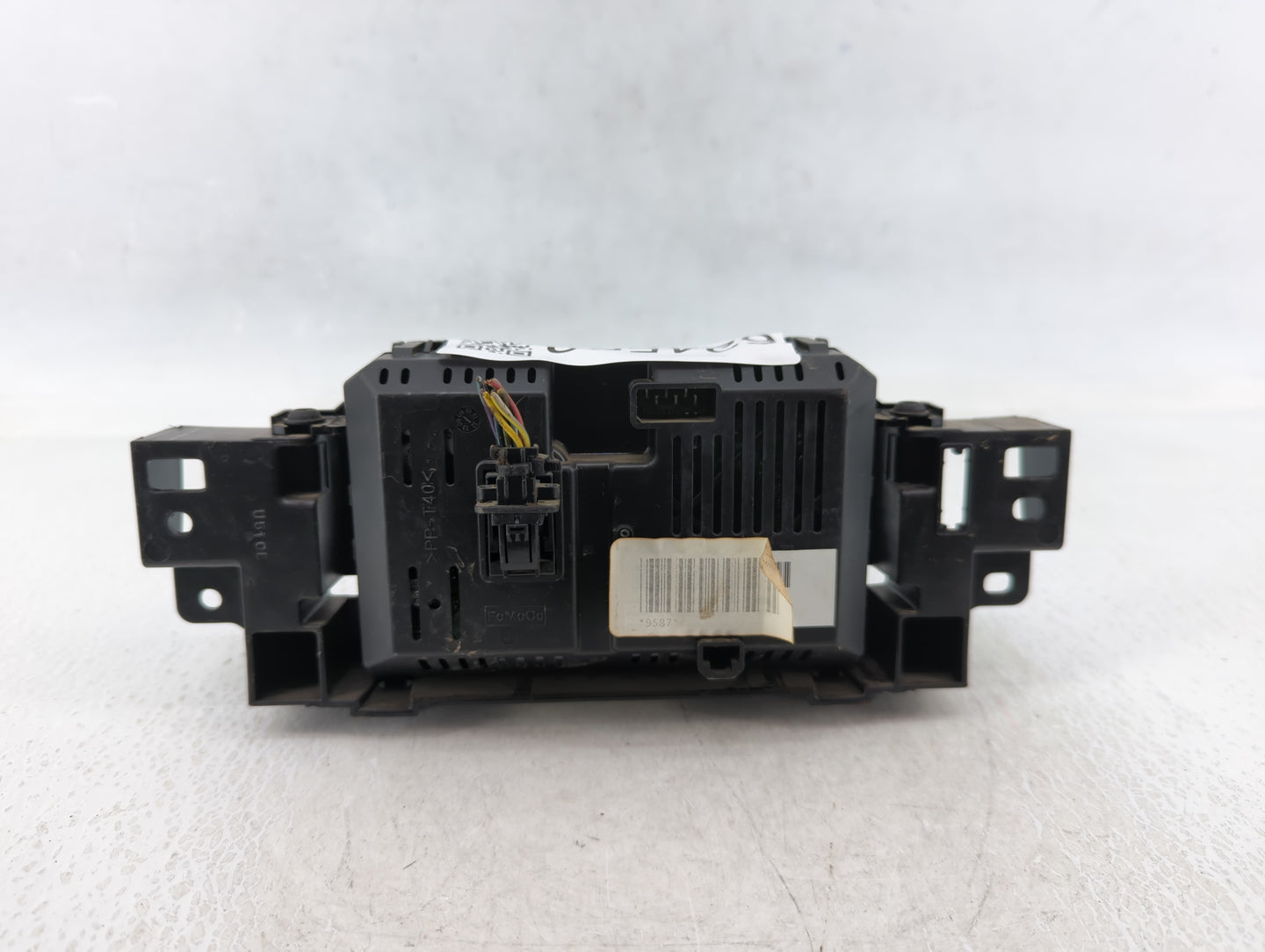 Ford Focus Am Fm Cd Player Radio Receiver - Oemusedautoparts1.com