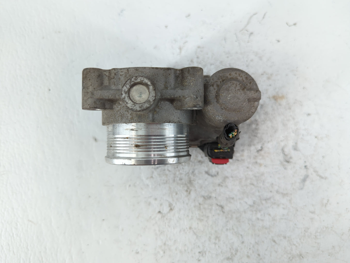 2012-2013 Ford Focus Throttle Body P/N:0 280 750 583 Fits Fits 2012 2013 2014 2015 2016 2017 OEM Used Auto Parts - Oemusedau