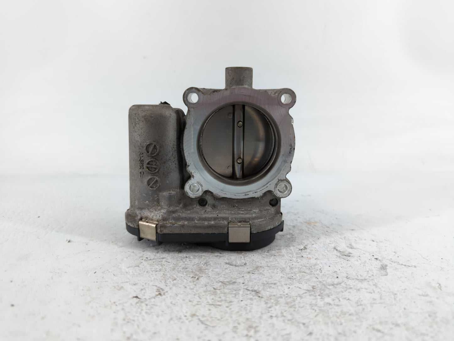 2012-2013 Ford Focus Throttle Body P/N:0 280 750 583 Fits Fits 2012 2013 2014 2015 2016 2017 OEM Used Auto Parts - Oemusedau
