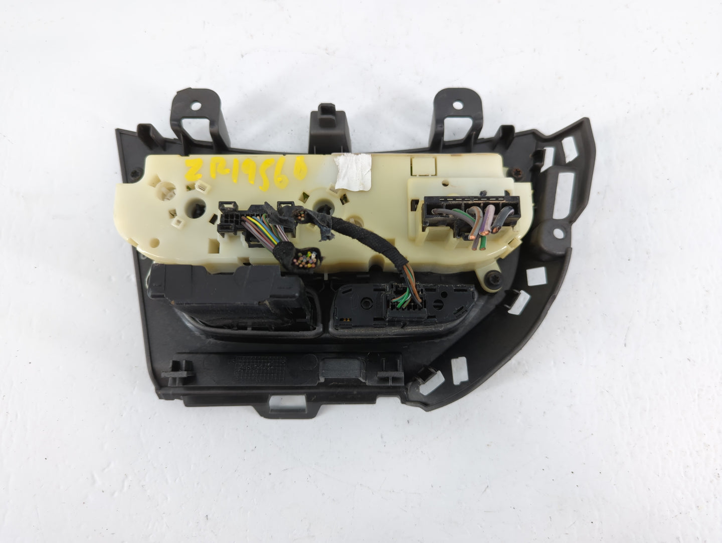 2013-2014 Ford Focus Climate Control Module Temperature AC/Heater Replacement P/N:CM5T-19980-AE Fits Fits 2013 2014 OEM Used