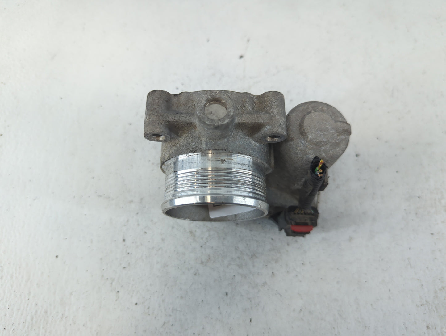 2012-2013 Ford Focus Throttle Body P/N:000073 CF335, 12362, CM5E 9F991AD Fits Fits 2012 2013 2014 2015 2016 2017 OEM Used Au