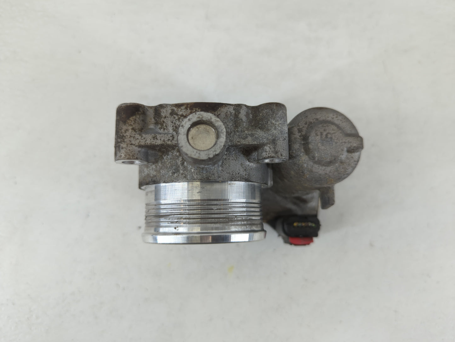 2012-2013 Ford Focus Throttle Body P/N:000073 CF335, 12362, CM5E 9F991AD Fits Fits 2012 2013 2014 2015 2016 2017 OEM Used Au