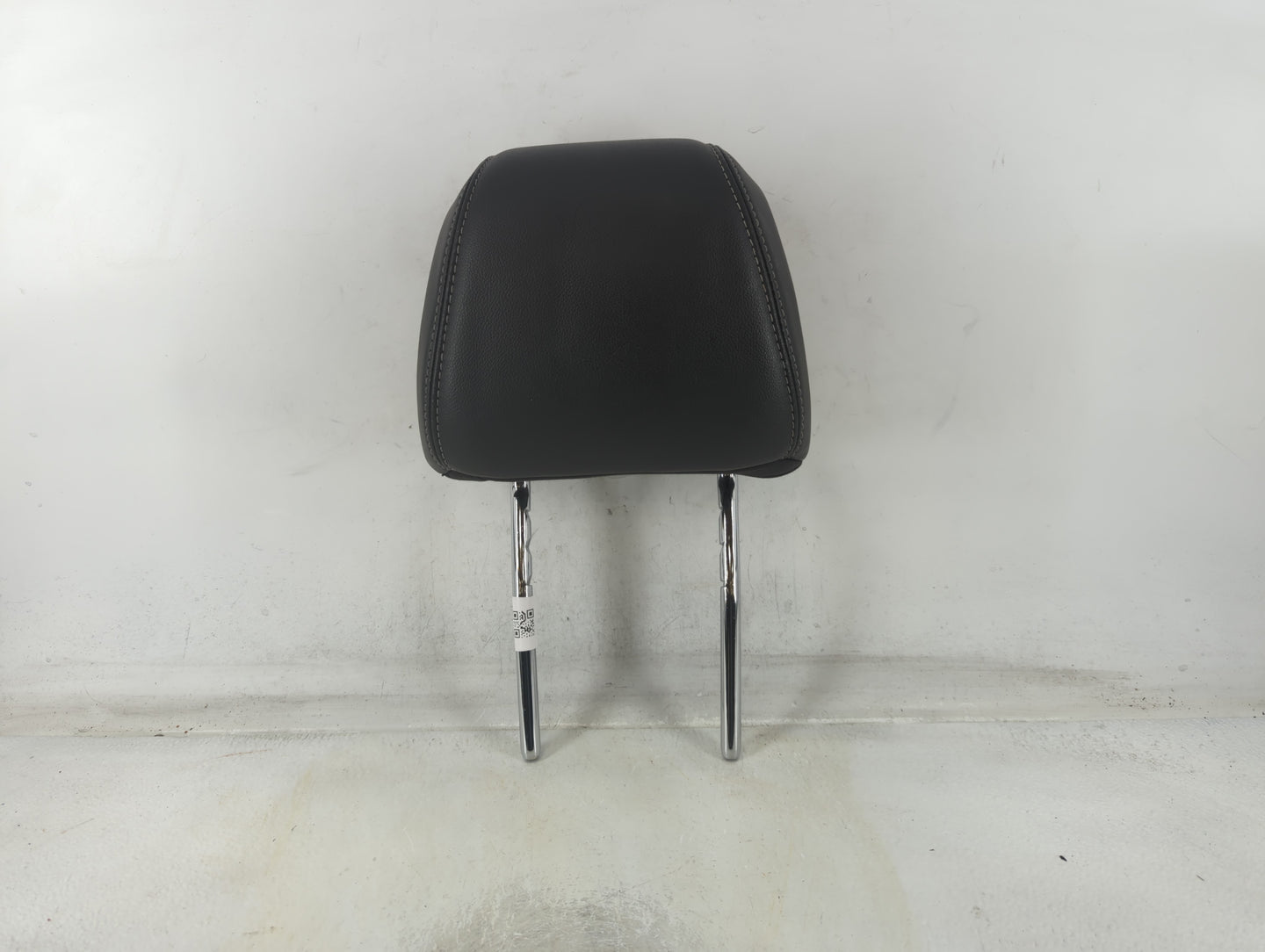 2013 Ford Focus Headrest Head Rest Front Driver Passenger Seat Fits OEM Used Auto Parts - Oemusedautoparts1.com