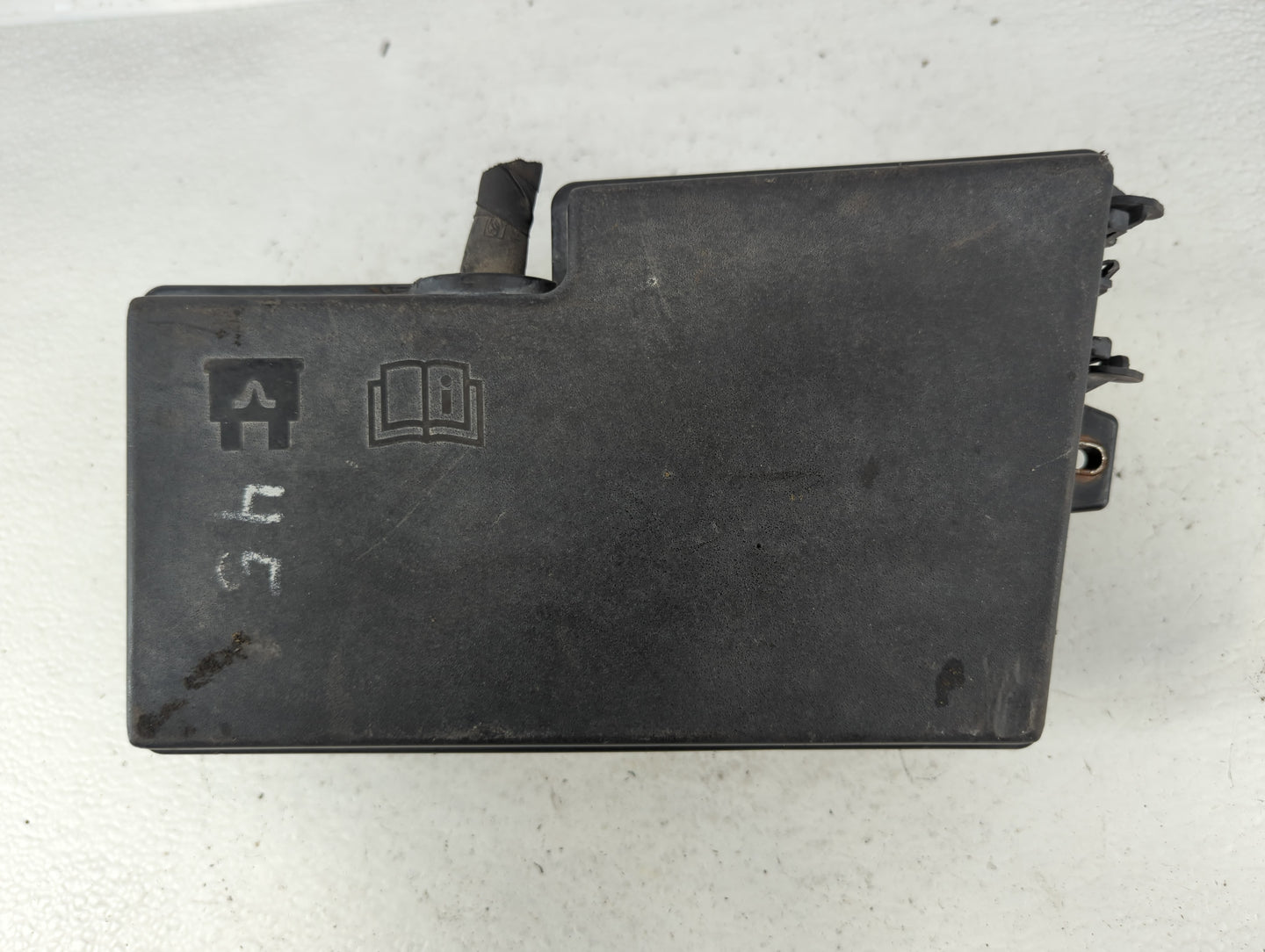 2012-2014 Ford Focus Fusebox Fuse Box Panel Relay Module P/N:5B0Q10107 AV6T-14A067-AC Fits Fits 2012 2013 2014 OEM Used Auto