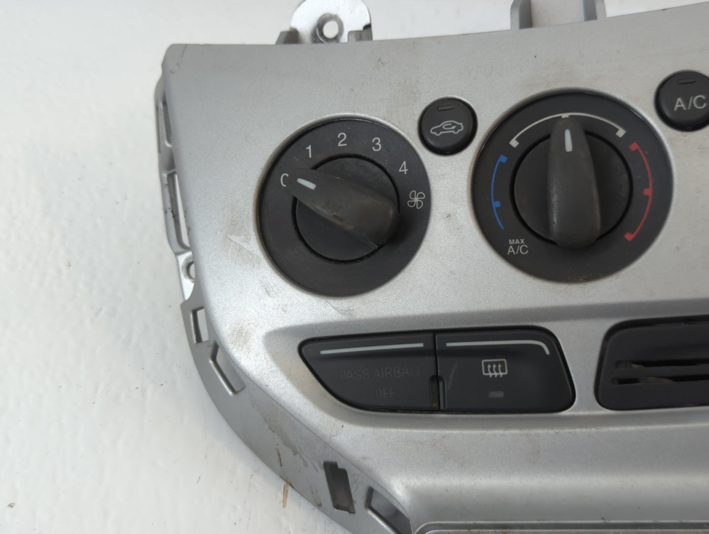 2013-2014 Ford Focus Climate Control Module Temperature AC/Heater Replacement P/N:CM5T-19980-AE Fits Fits 2013 2014 OEM Used