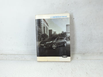2013 Ford Focus Owners Manual Book Guide P/N:DM5J 19A321 AB OEM Used Auto Parts
