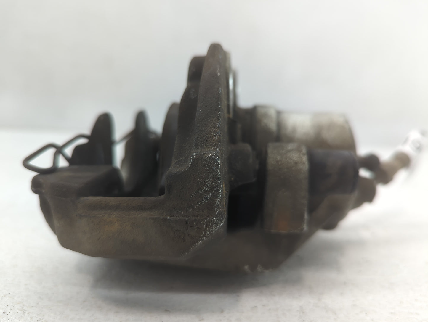 2012-2018 Ford Focus Front Driver Left Brake Caliper 701499 - Oemusedautoparts1.com