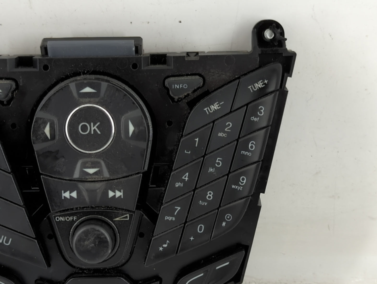 2013-2014 Ford Focus Am Fm Cd Player Radio Receiver - Oemusedautoparts1.com