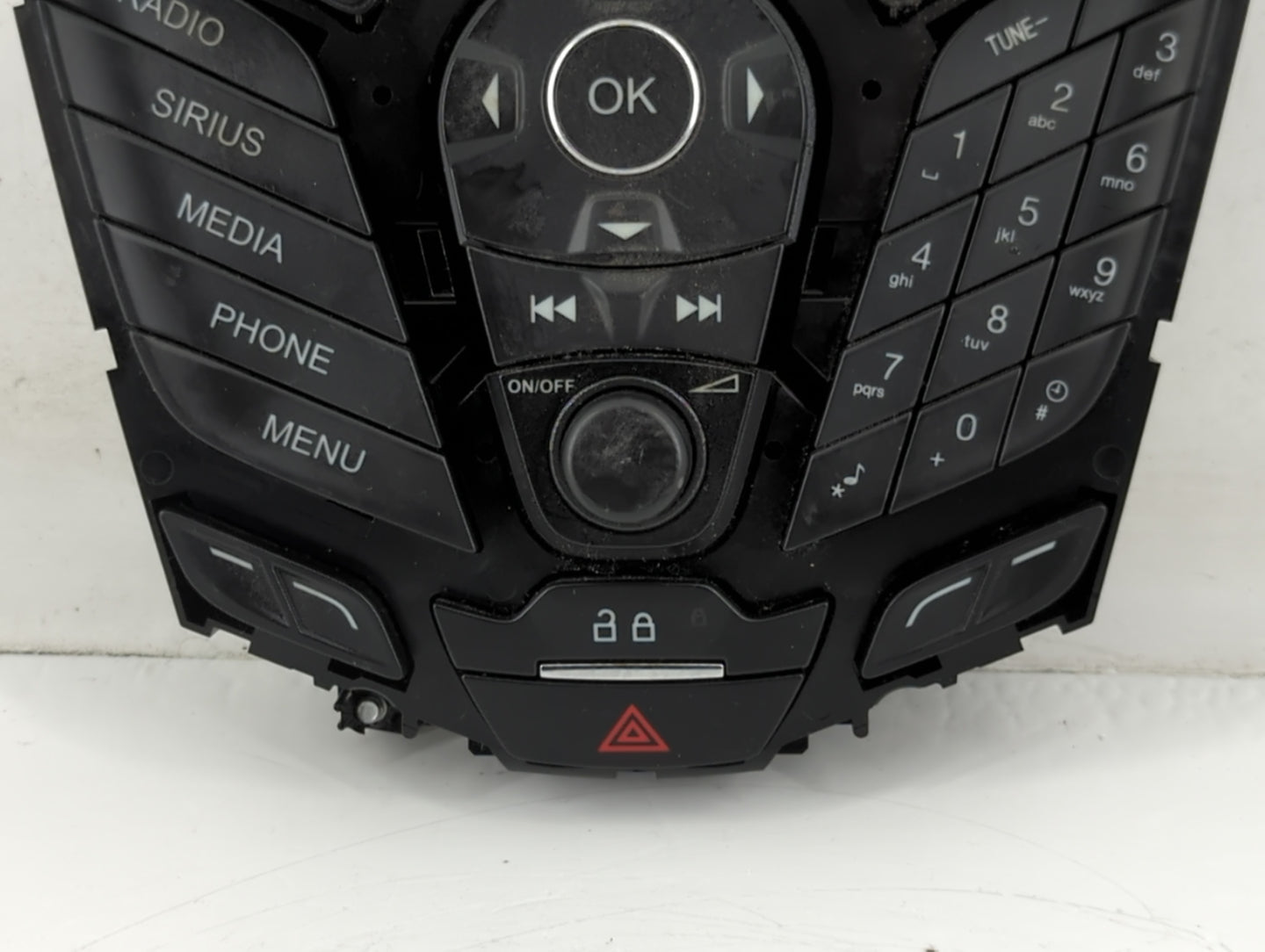 2013-2014 Ford Focus Am Fm Cd Player Radio Receiver - Oemusedautoparts1.com