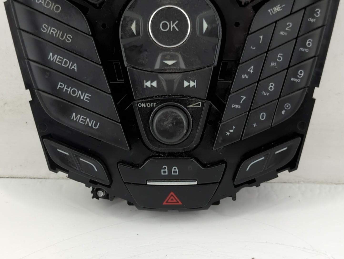 2013-2014 Ford Focus Am Fm Cd Player Radio Receiver - Oemusedautoparts1.com