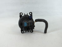 2008-2014 Ford Focus Passenger Right Oem Front Light Lamp - Oemusedautoparts1.com