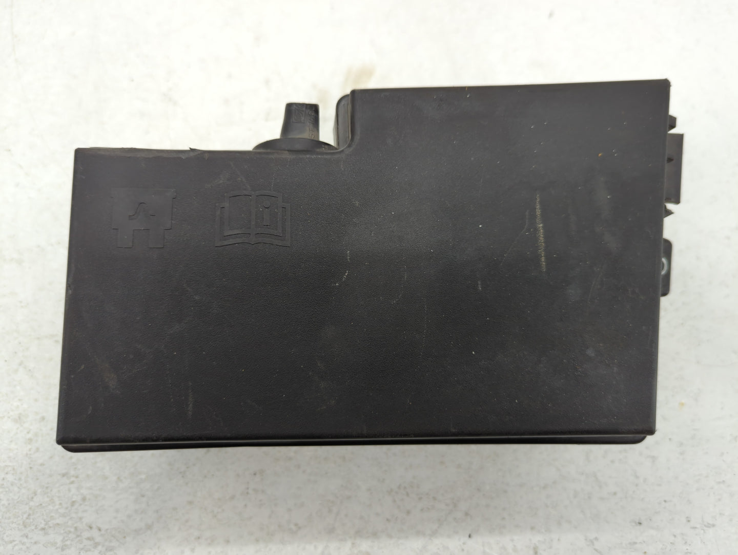 2012-2014 Ford Focus Fusebox Fuse Box Panel Relay Module P/N:AV6T-14A076-AB 21090 000 001 Fits Fits 2012 2013 2014 OEM Used 