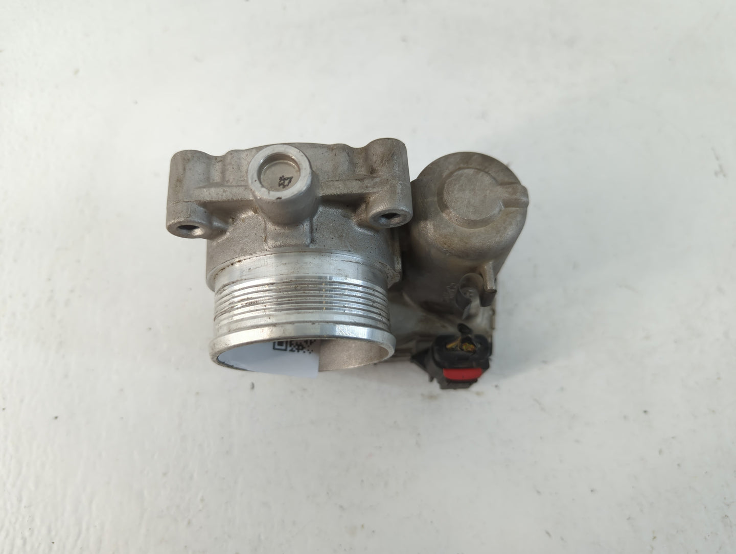 2012-2013 Ford Focus Throttle Body P/N:001215 CM5E9F991AD Fits Fits 2012 2013 2014 2015 2016 2017 OEM Used Auto Parts - Oemu