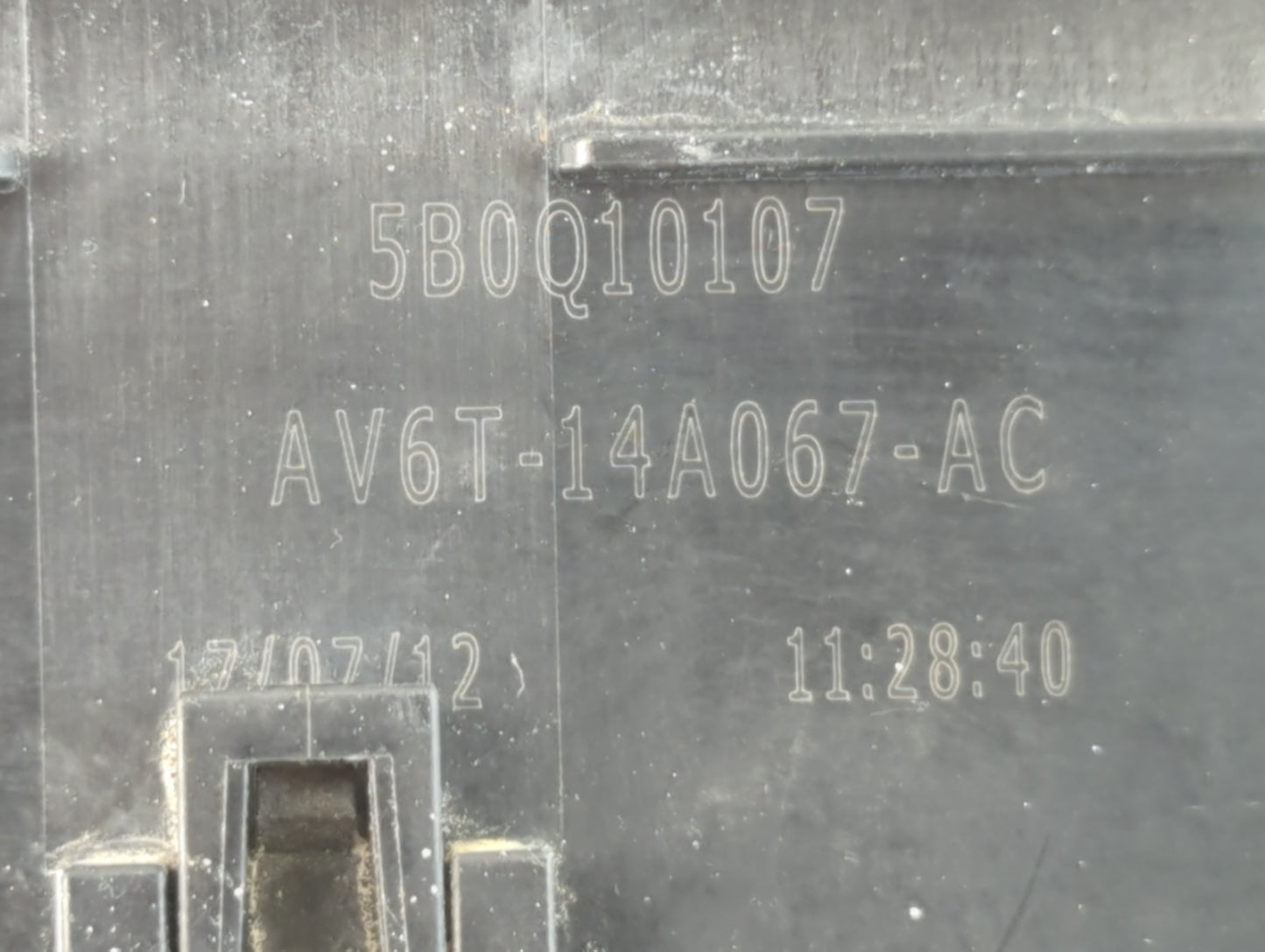 2012-2014 Ford Focus Fusebox Fuse Box Panel Relay Module P/N:AV6T-14A067-AC 5B0Q10107 Fits Fits 2012 2013 2014 OEM Used Auto
