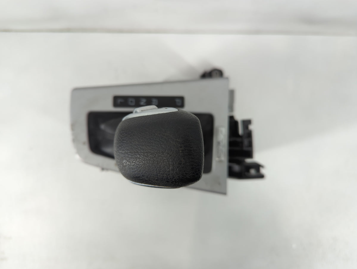 2013 Ford Focus Floor Console Assembly Shifter - Oemusedautoparts1.com