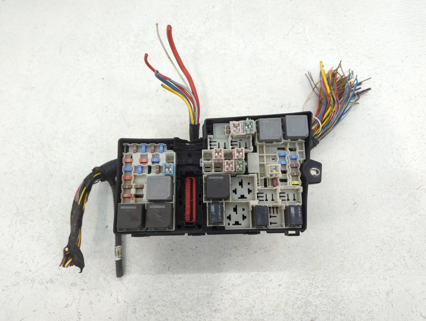 2012-2014 Ford Focus Fusebox Fuse Box Panel Relay Module P/N:AV6T-14A067-AC Fits Fits 2012 2013 2014 OEM Used Auto Parts - O