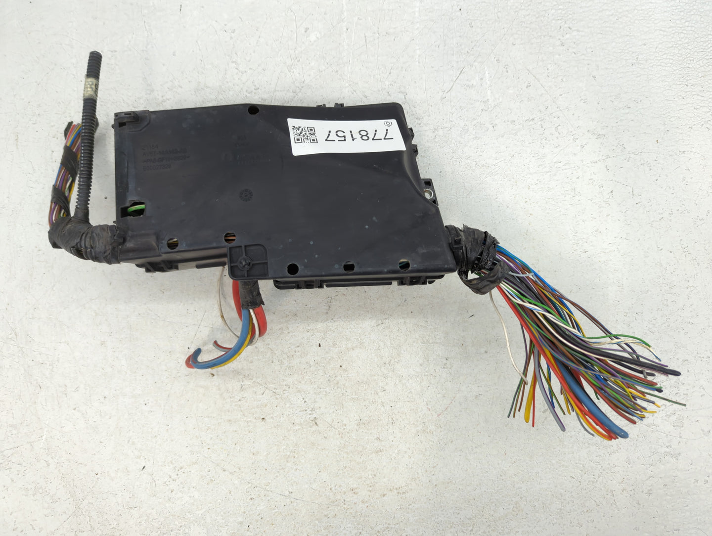 2012-2014 Ford Focus Fusebox Fuse Box Panel Relay Module P/N:AV6T-14A067-AC Fits Fits 2012 2013 2014 OEM Used Auto Parts - O