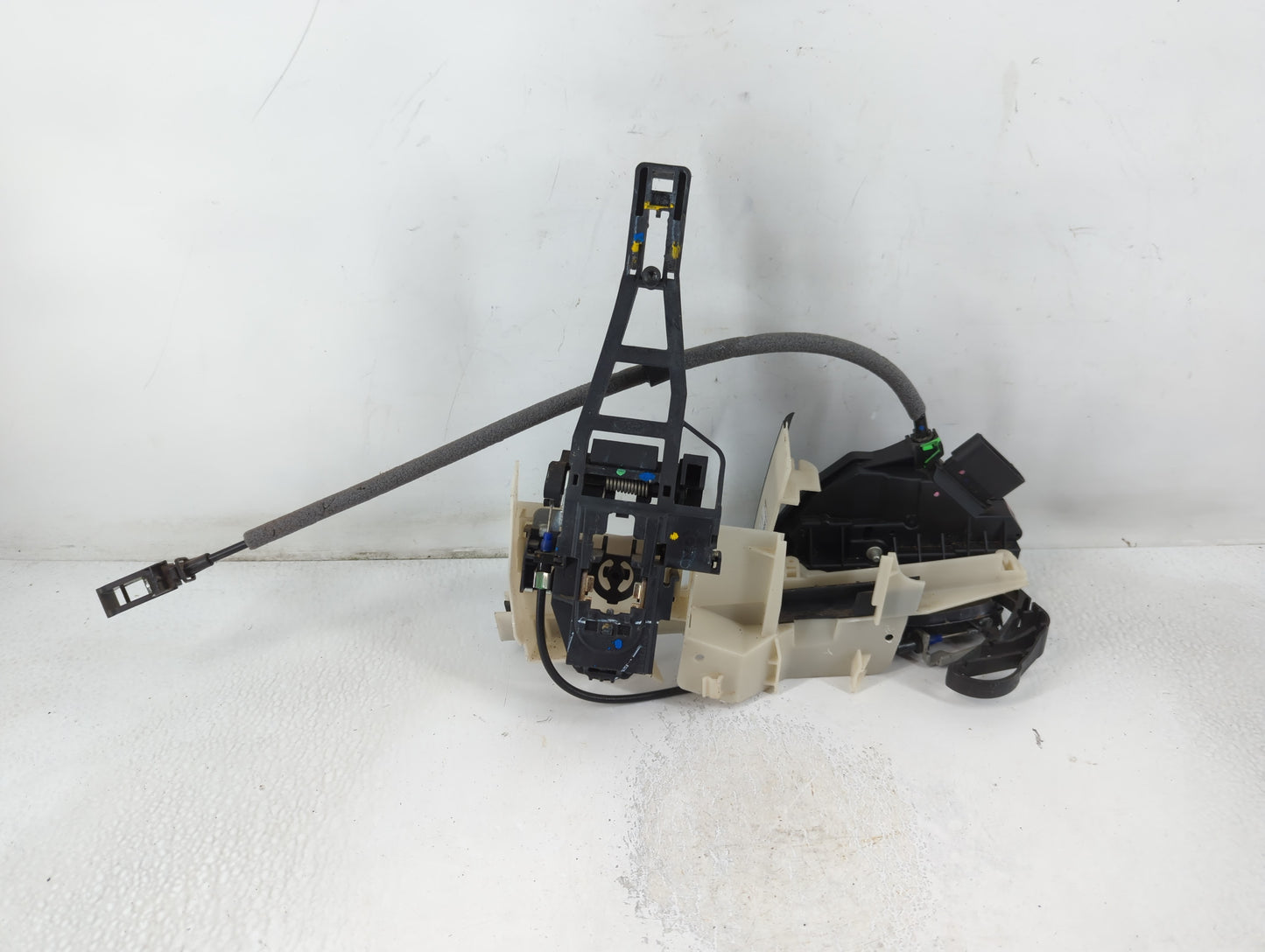 2013 Ford Focus Front Right Passenger Lock Actuator - Oemusedautoparts1.com