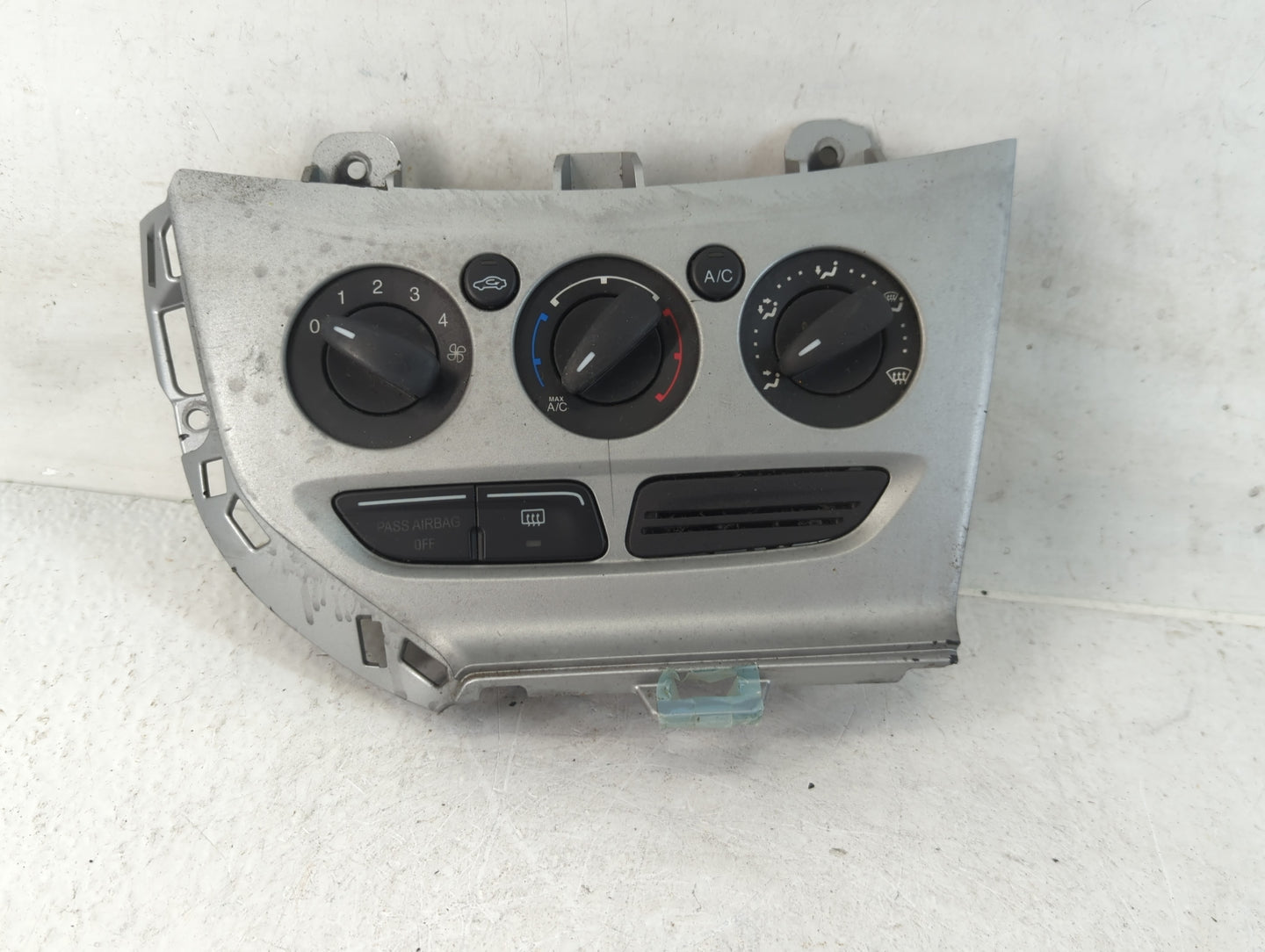 2013-2014 Ford Focus Climate Control Module Temperature AC/Heater Replacement P/N:E1062773 Fits Fits 2013 2014 OEM Used Auto