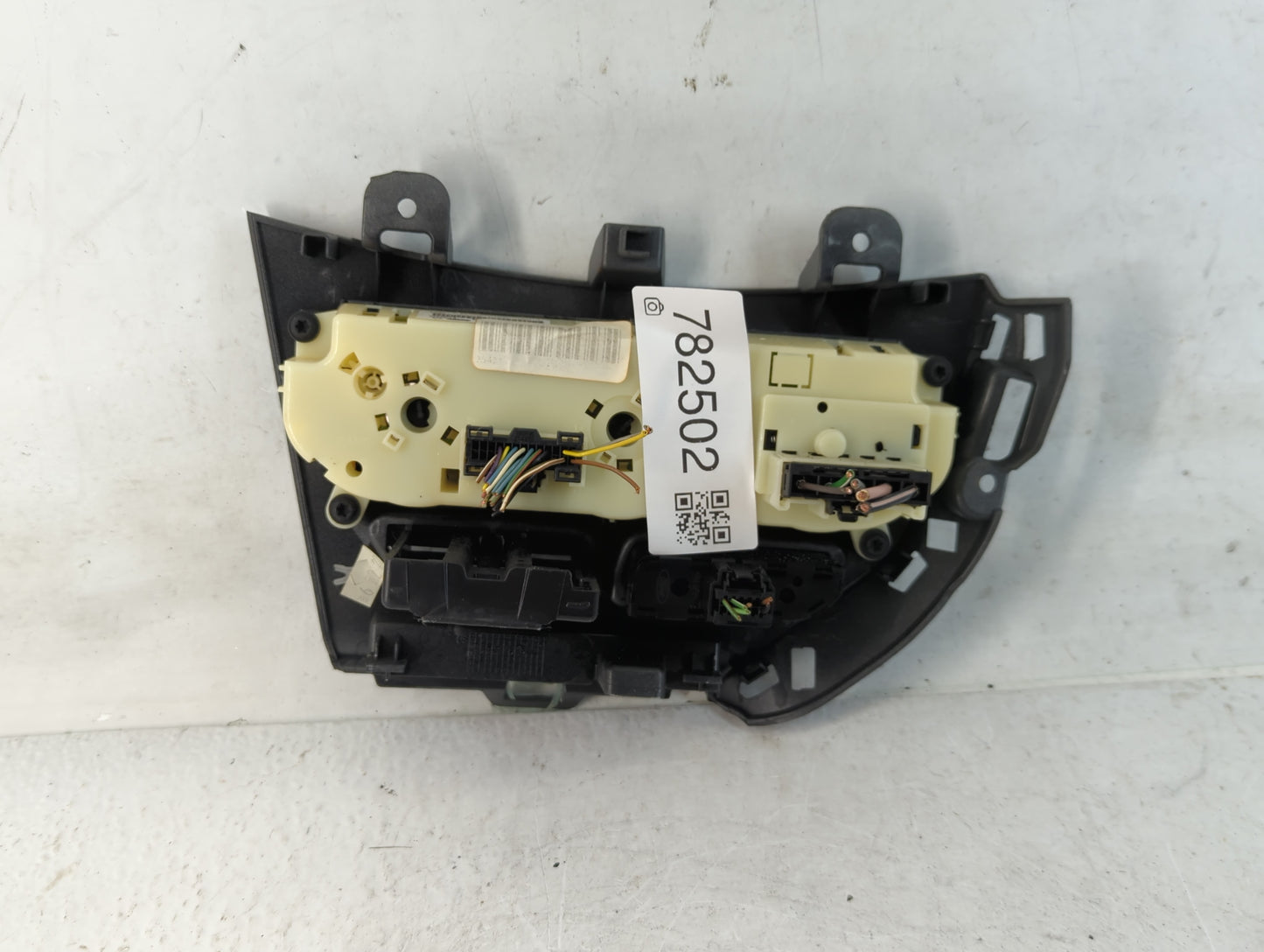 2013-2014 Ford Focus Climate Control Module Temperature AC/Heater Replacement P/N:E1062773 Fits Fits 2013 2014 OEM Used Auto
