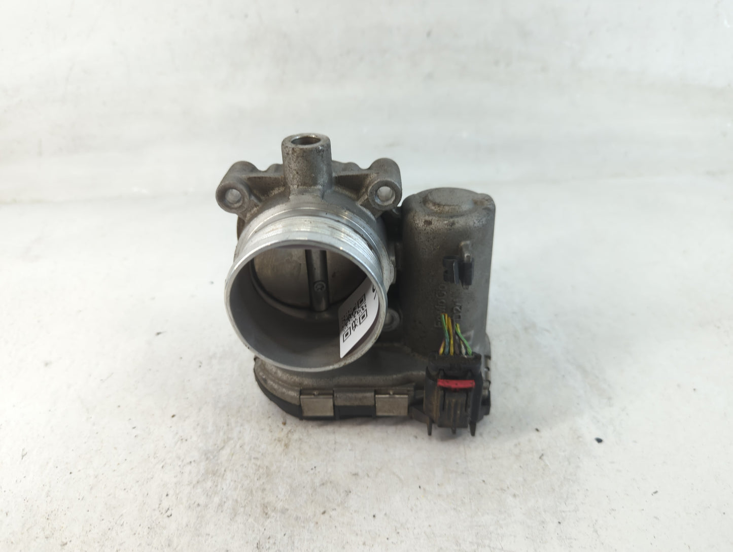 2012-2013 Ford Focus Throttle Body P/N:CM5E 9F991 AD Fits Fits 2012 2013 2014 2015 2016 2017 OEM Used Auto Parts - Oemusedau