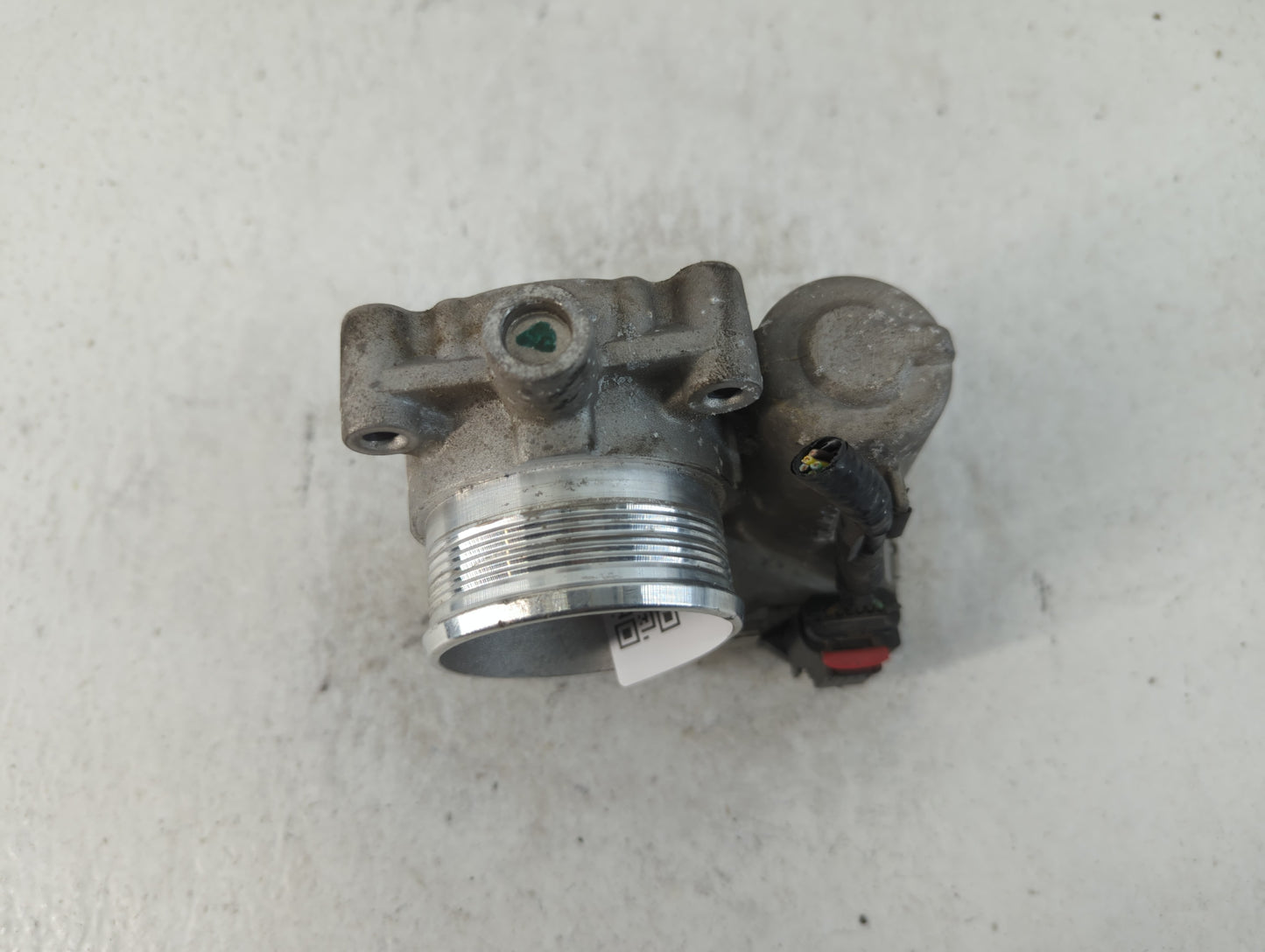 2012-2013 Ford Focus Throttle Body P/N:CM5E-9F991-AD Fits Fits 2012 2013 2014 2015 2016 2017 OEM Used Auto Parts - Oemusedau