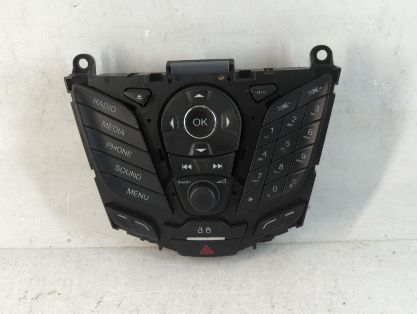 2012-2013 Ford Focus Radio AM FM Cd Player Receiver Replacement P/N:DM5T18K811LA Fits Fits 2012 2013 OEM Used Auto Parts - O