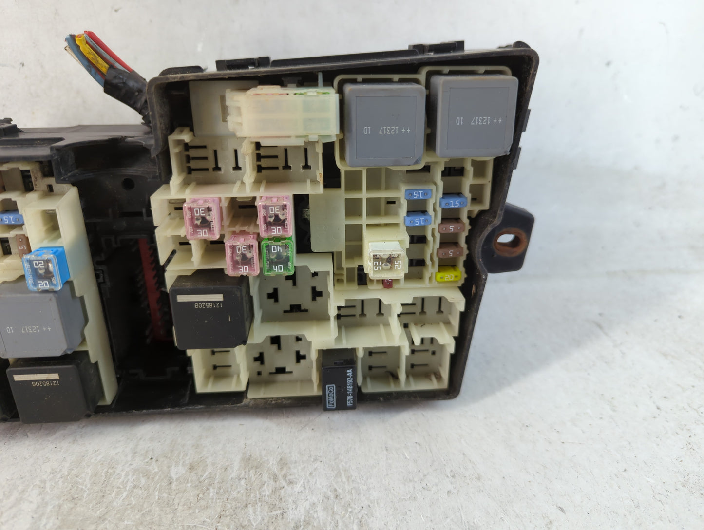 2012-2014 Ford Focus Fusebox Fuse Box Panel Relay Module P/N:5B0Q10107 Fits Fits 2012 2013 2014 OEM Used Auto Parts - Oemuse
