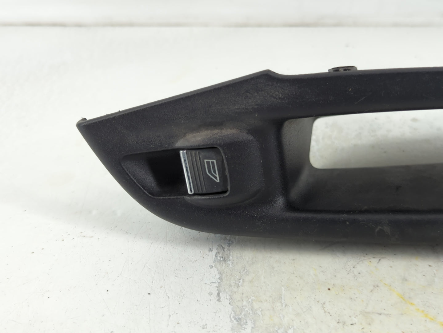 2012-2018 Ford Focus Passenger Right Rear Power Window Switch 3130429 - Oemusedautoparts1.com