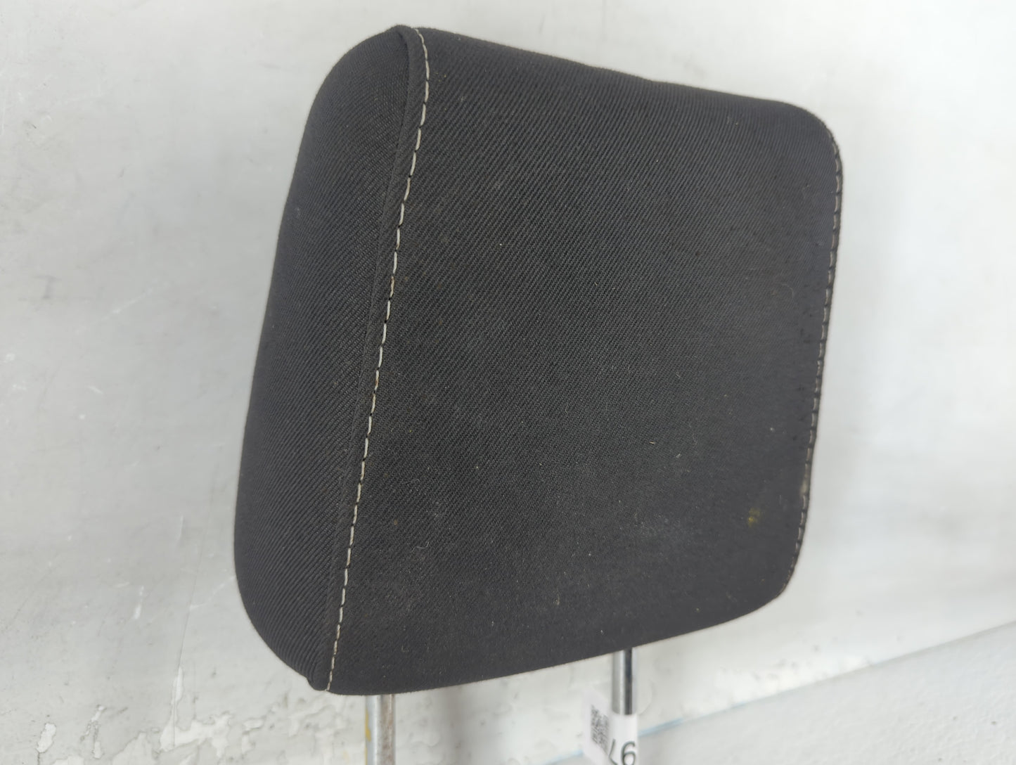 2013-2014 Ford Focus Headrest Head Rest Front Driver Passenger Seat Fits Fits 2013 2014 OEM Used Auto Parts - Oemusedautopar
