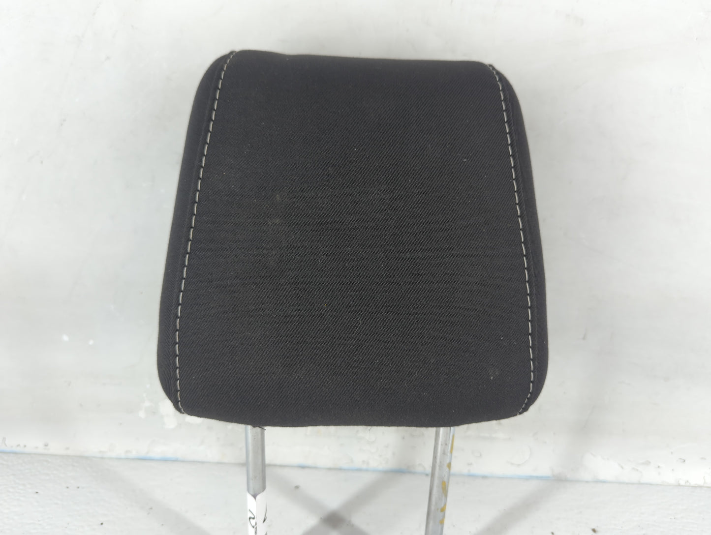 2013-2014 Ford Focus Headrest Head Rest Front Driver Passenger Seat Fits Fits 2013 2014 OEM Used Auto Parts - Oemusedautopar