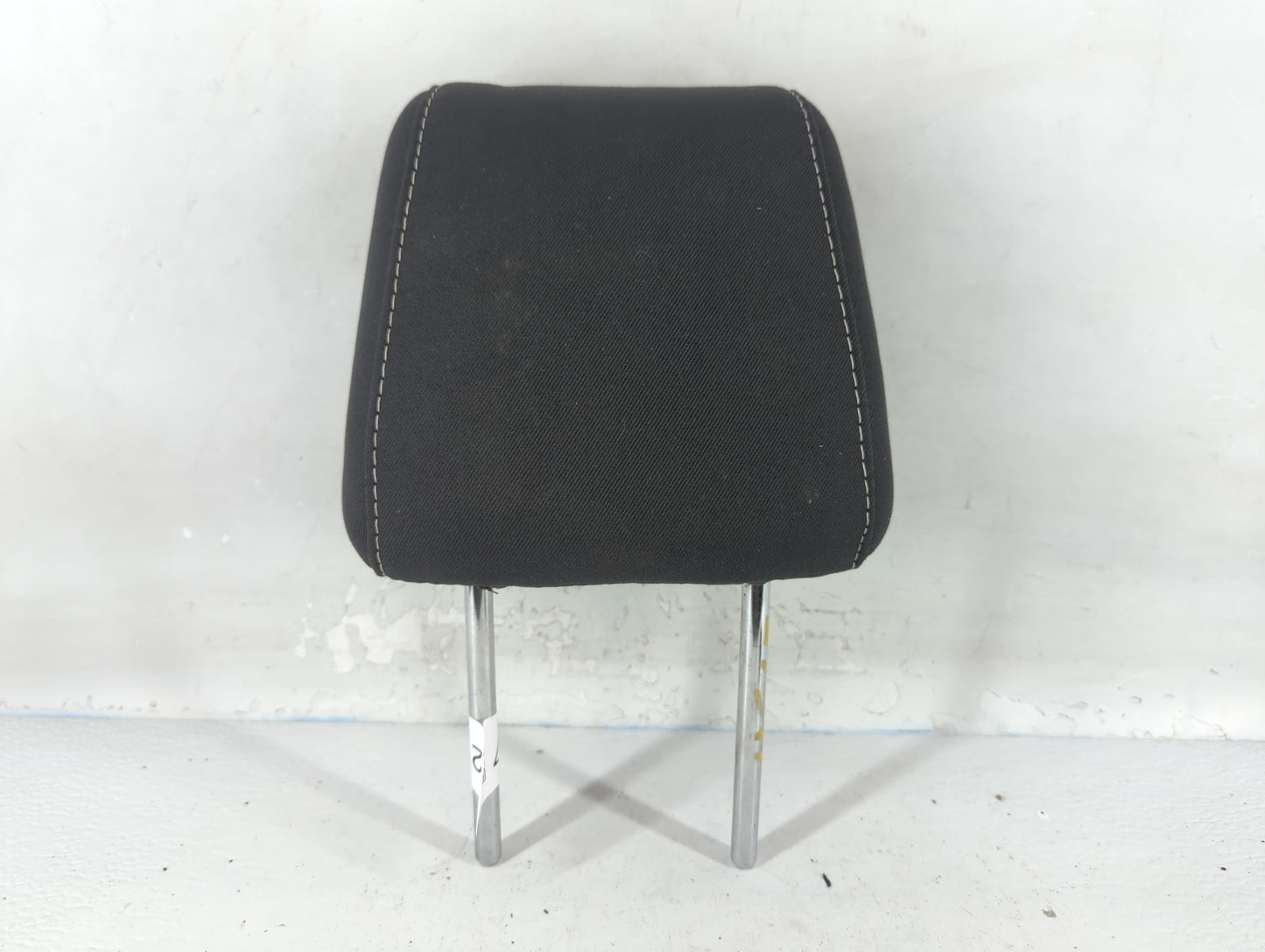 2013-2014 Ford Focus Headrest Head Rest Front Driver Passenger Seat Fits Fits 2013 2014 OEM Used Auto Parts - Oemusedautopar